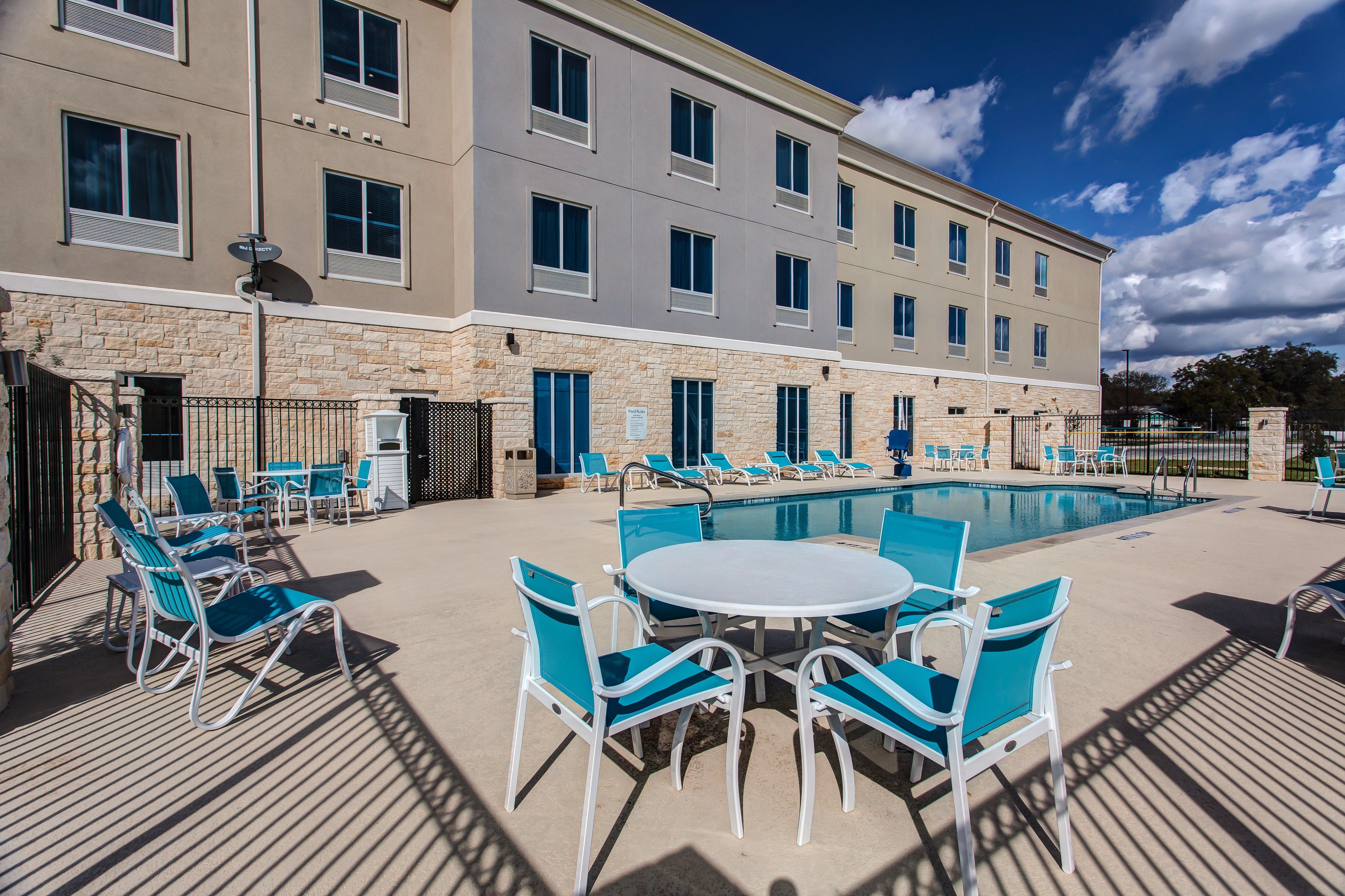 Holiday Inn Express & Suites Gatesville - N. Ft Hood By Ihg Eksteriør billede
